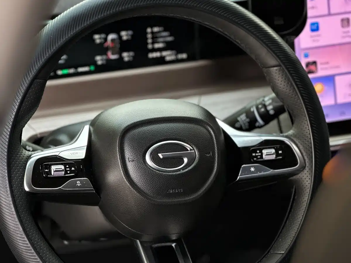 GAC Trumpchi Trumpchi E8 NEV 2024 Model 150km MAX+ фото 3