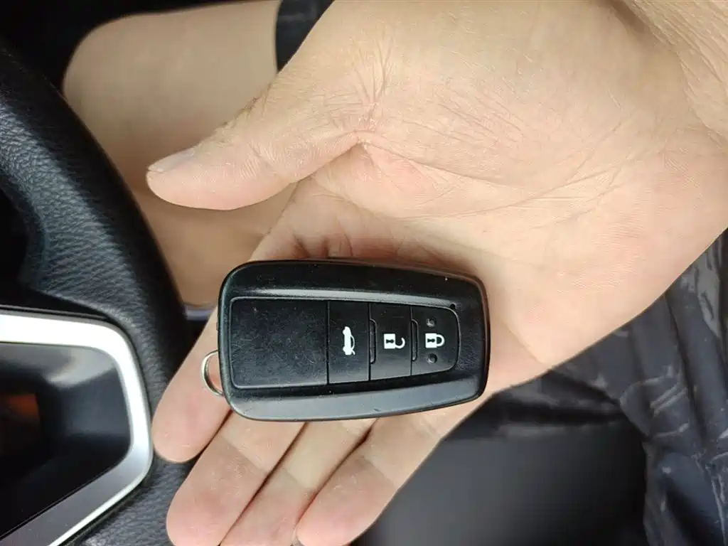 Toyota Levin 2019 185T CVT Tech Edition China V фото 9
