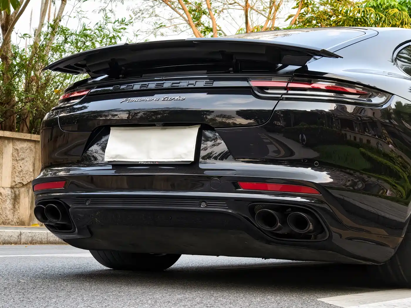 PORSCHE PANAMERA