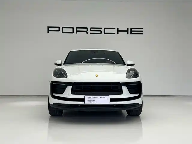 Porsche Macan 2024 Macan 2.0T — фото 4