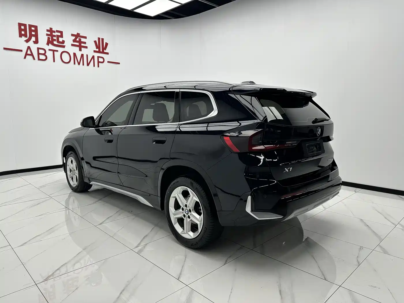 BMW X1 2023 sDrive20Li X Design Package фото 8