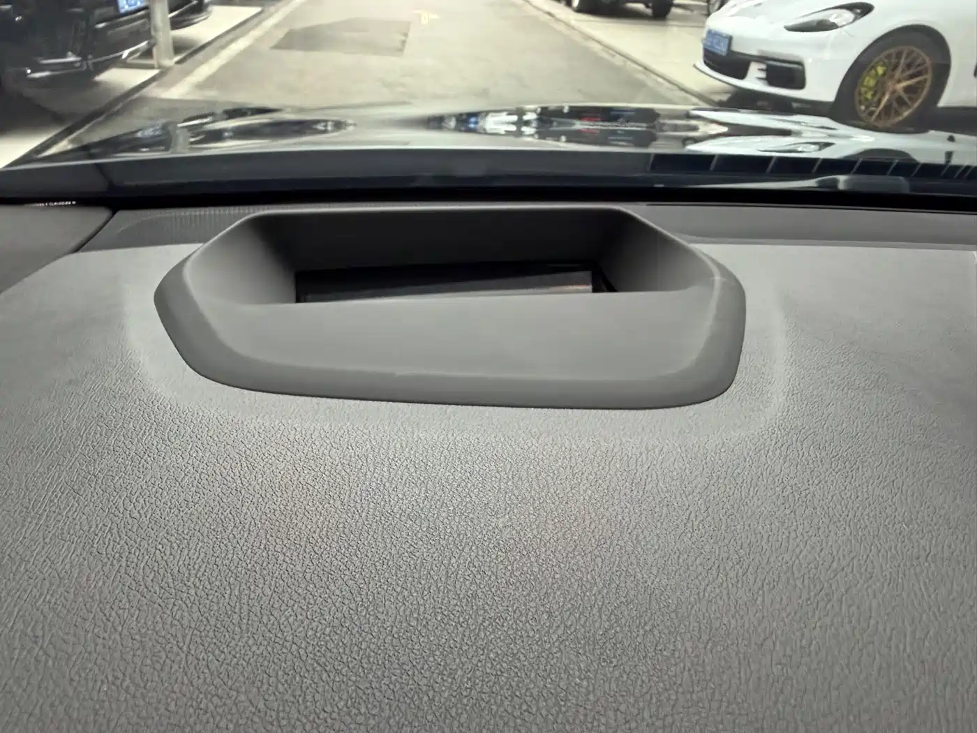 BMW 6 Series GT 2022 Model 630i M Sport Package фото 9