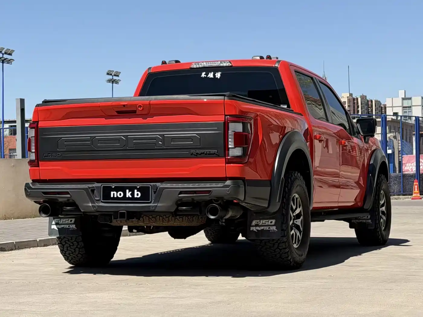 FORD F-150 RAPTOR