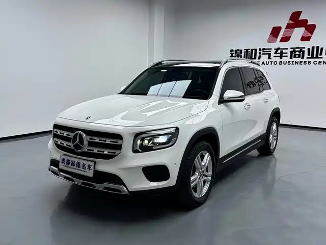 MERCEDES-BENZ GLB