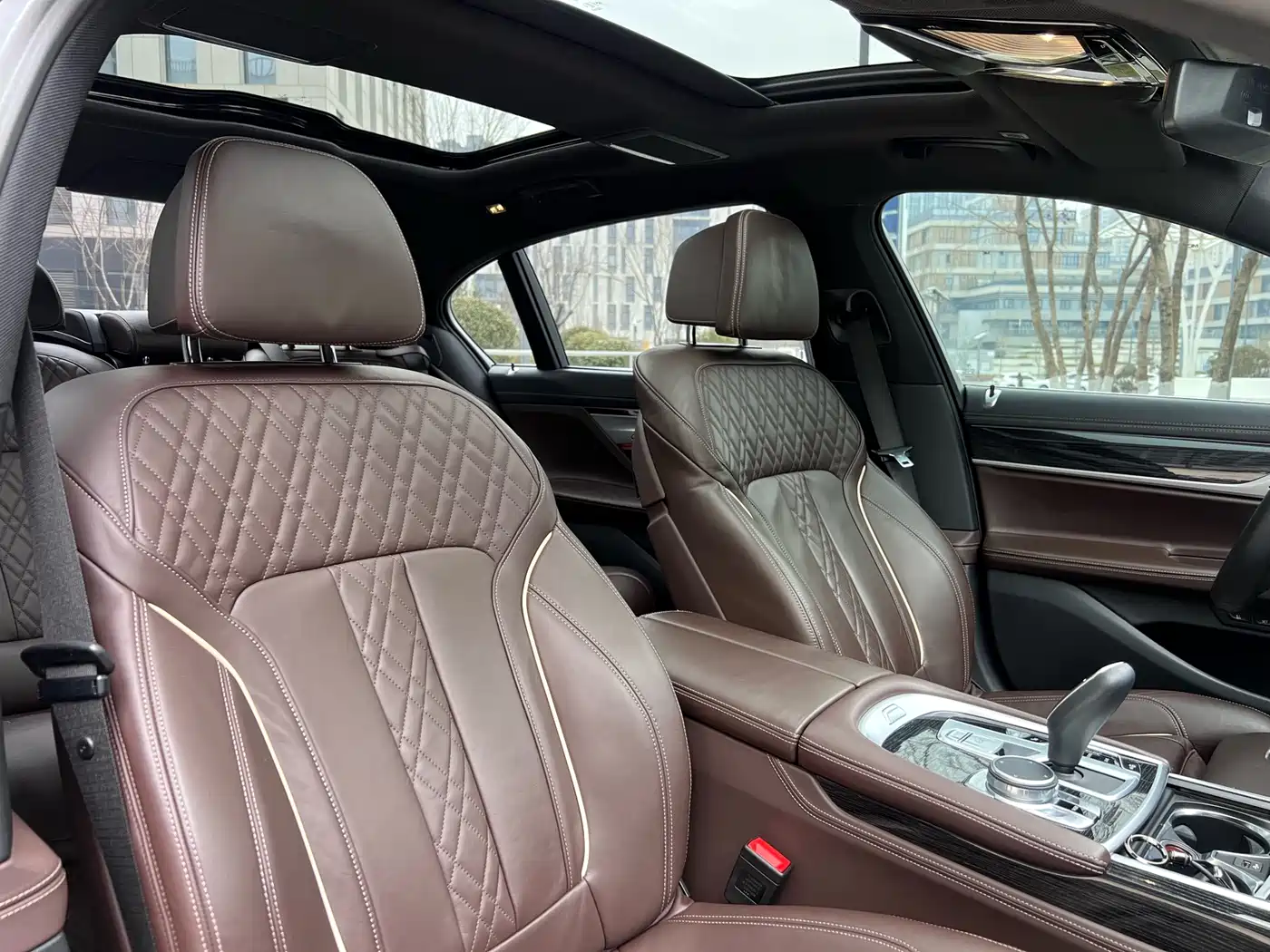 BMW 7 Series 2019 740Li Leading M Sport Package фото 11