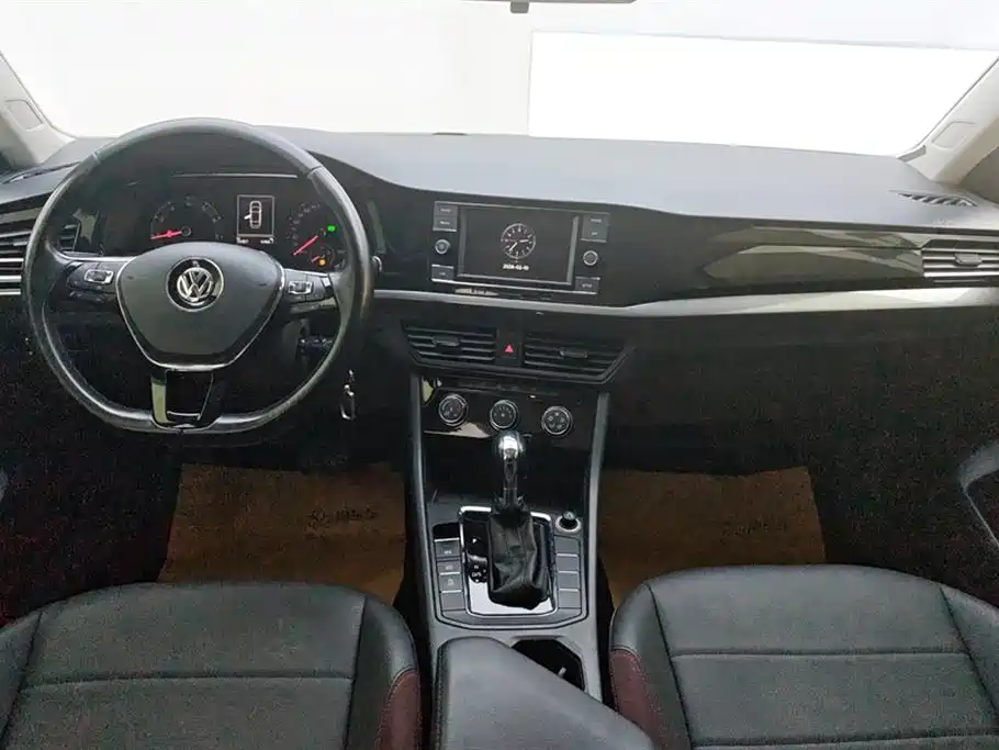 Volkswagen Bora 2020 1.5L Automatic Comfort фото 12
