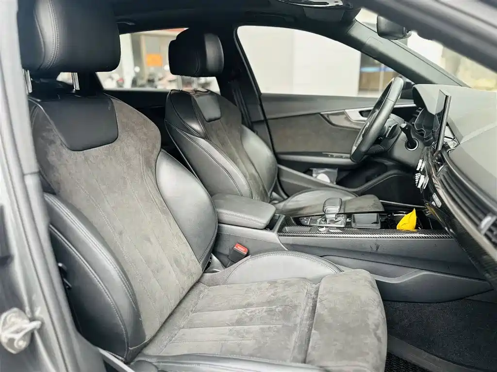 Audi A4L 2022 45 TFSI quattro Premium Dynamic фото 6