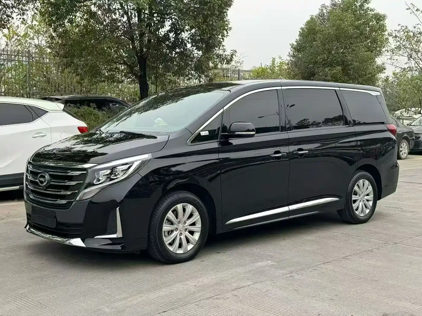 GAC Trumpchi Trumpchi M8 2020 Pilot 390T Premium Edition