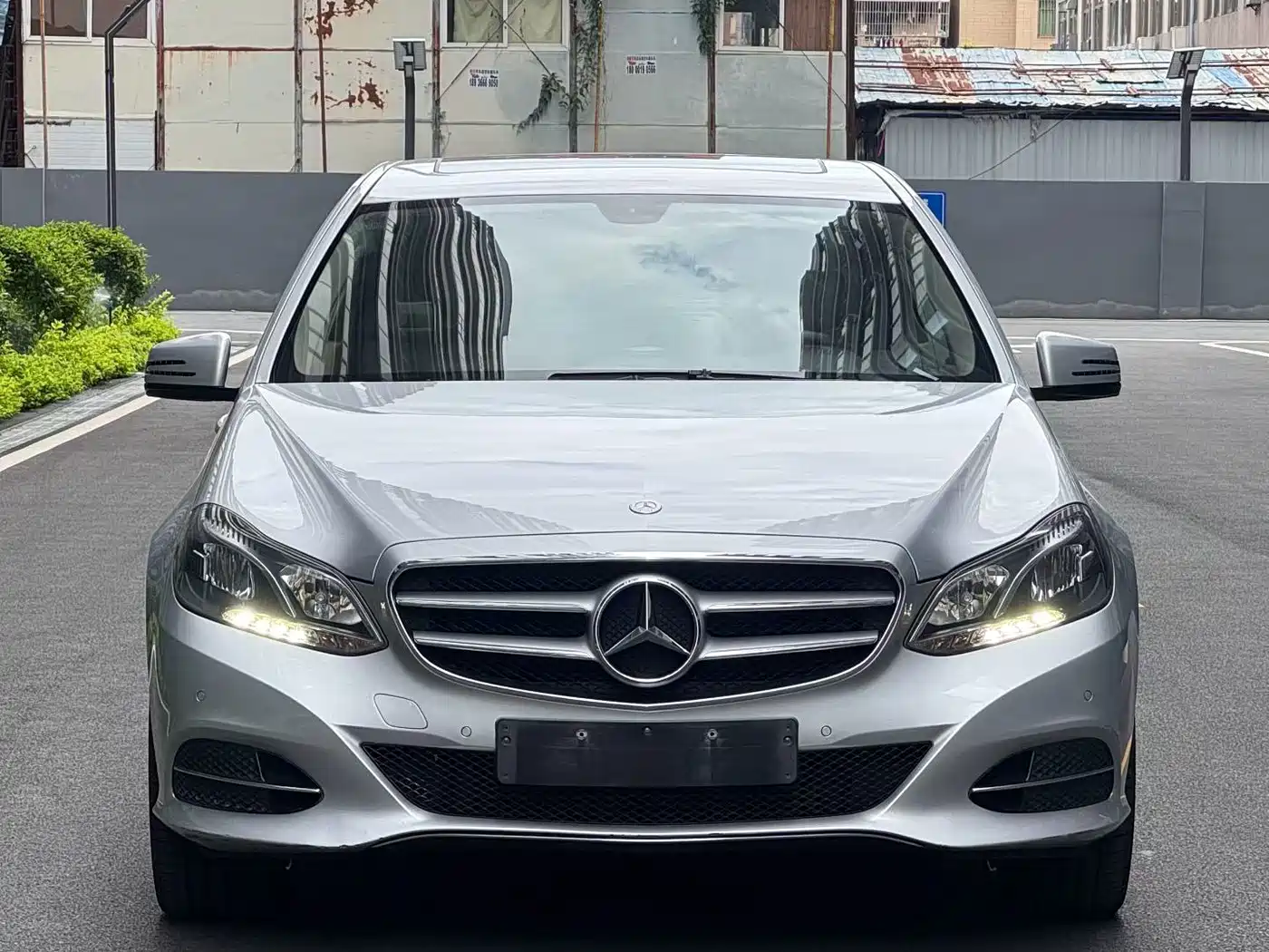 Mercedes-Benz E-Class 2014 E 260 L Sport фото 2
