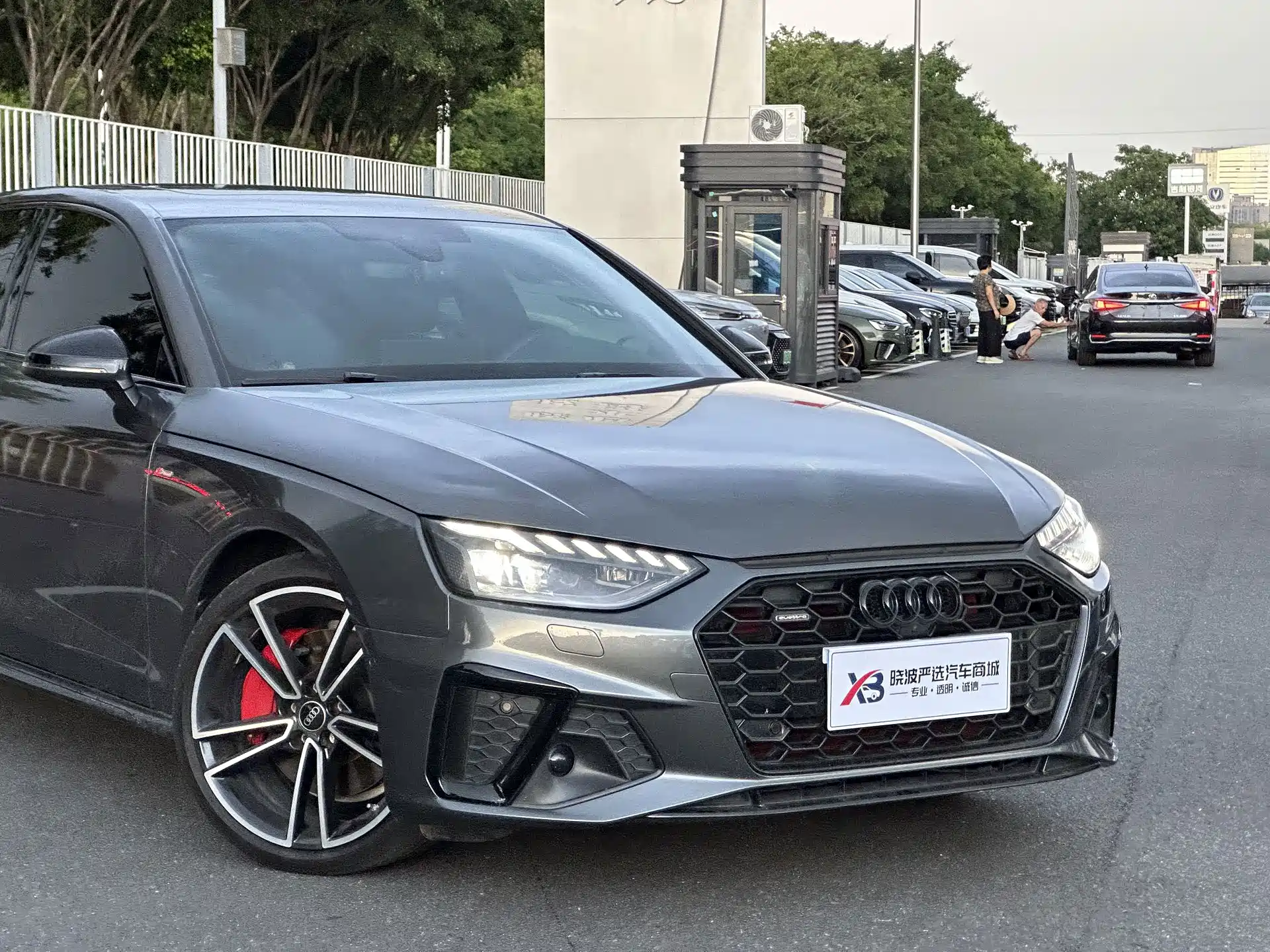 Фото 6 - Audi A4L