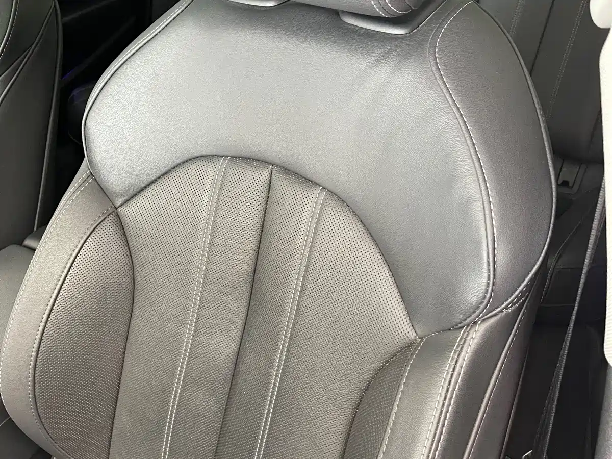 Audi A4L 2022 40 TFSI Luxury Dynamic фото 22