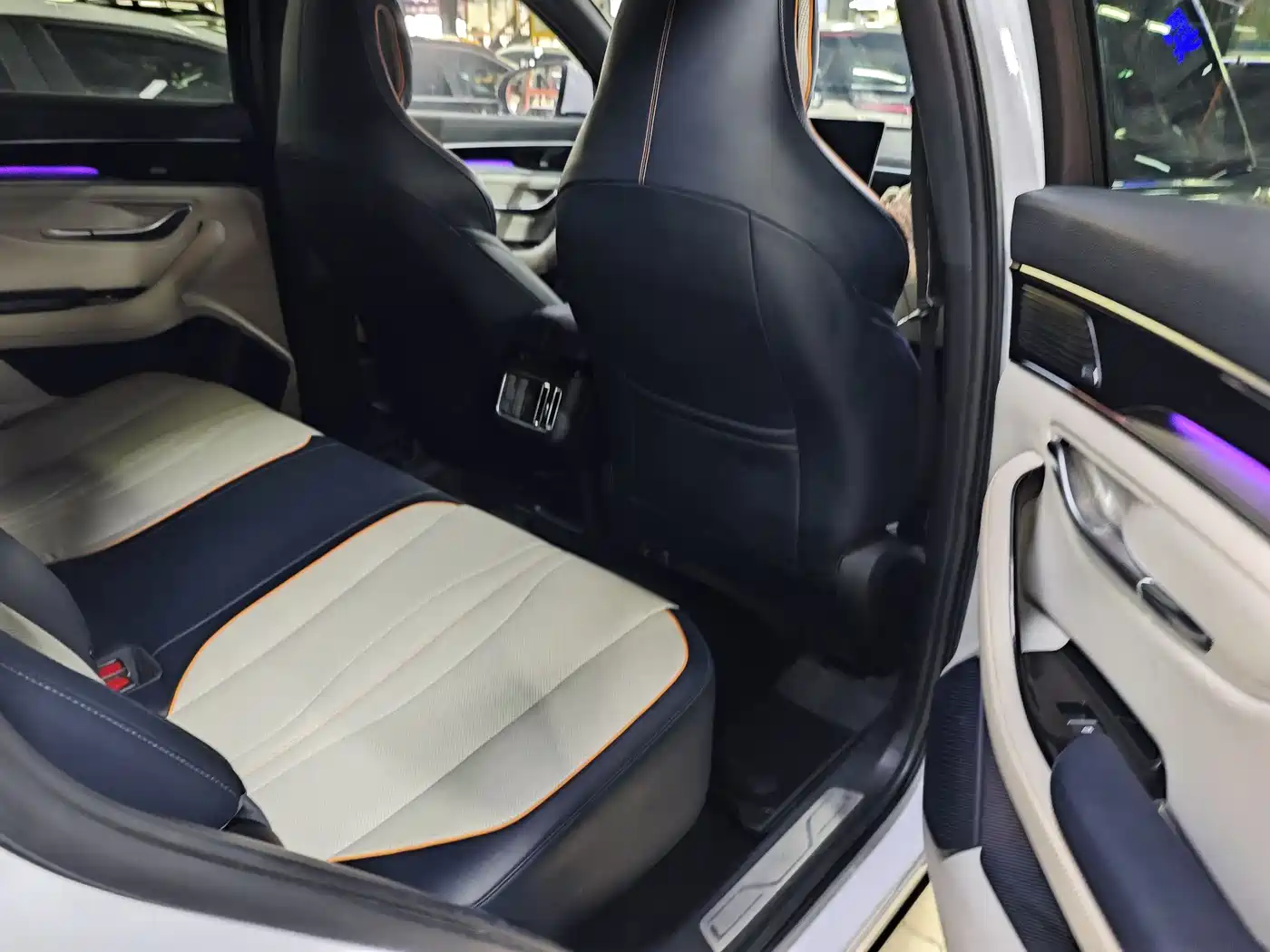 BYD Song PLUS PHEV 2021 DM-i 110KM Flagship фото 11