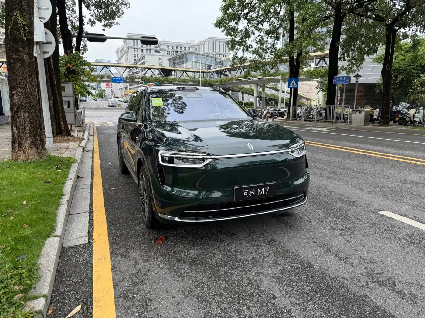 AITO Wenjie AITO M7 2026
