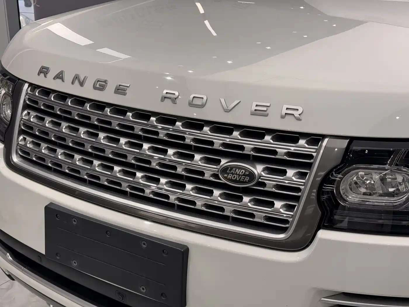 Land Rover Range Rover 2016 5.0 SC V8 AB Ultimate Autobiography LWB фото 5