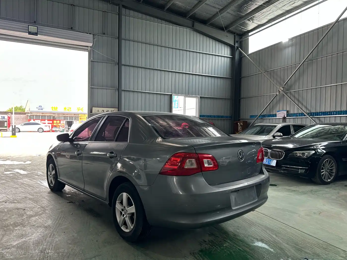 Volkswagen Bora 2011 2011 1.6L Automatic Fashion