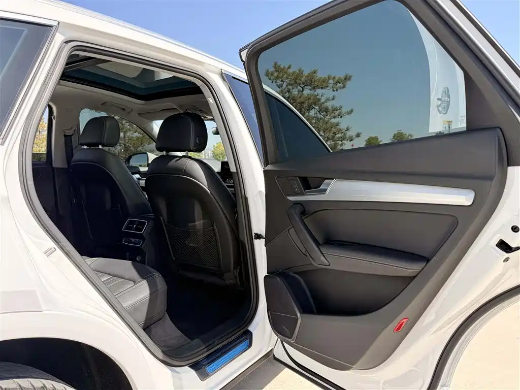 Audi Q5L 2020 40 TFSI Prestige Fashion фото 15