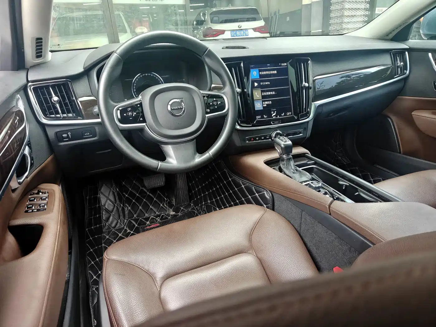 Фото 3 - Volvo S90