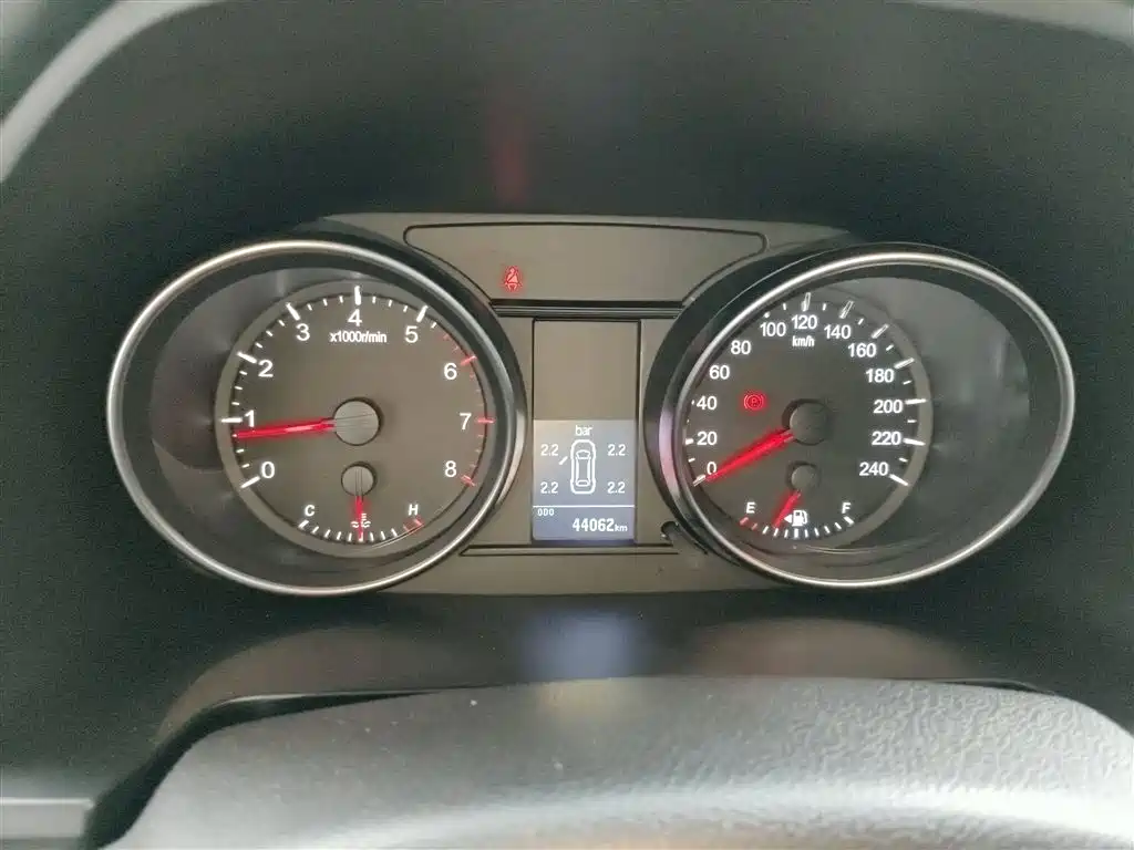 Haval M6 2021 PLUS 1.5T Manual Luxury Smart Connect фото 8