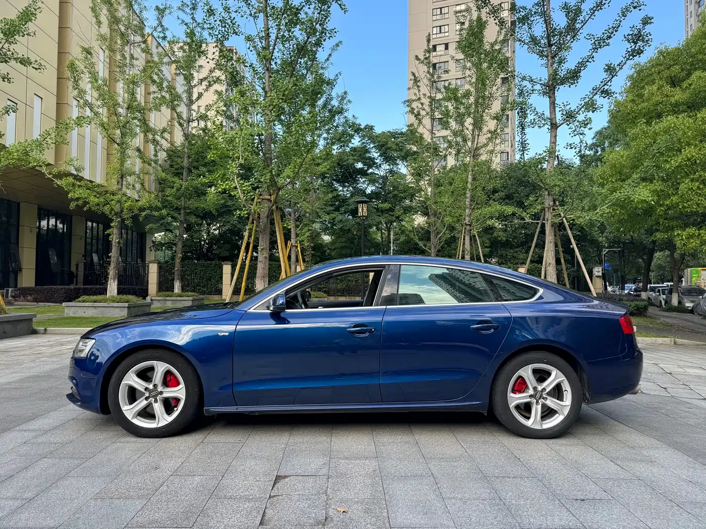 Audi A5 (Import) 2012 2.0TFSI Sportback фото 7