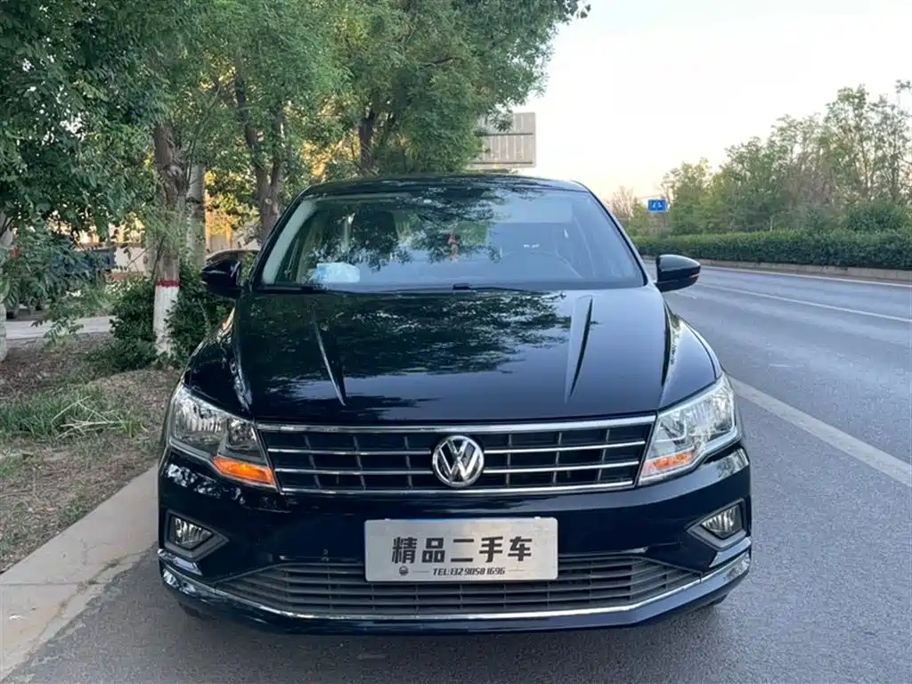 Volkswagen Jetta 2019 Dream Edition 1.4L Manual Comfort фото 2