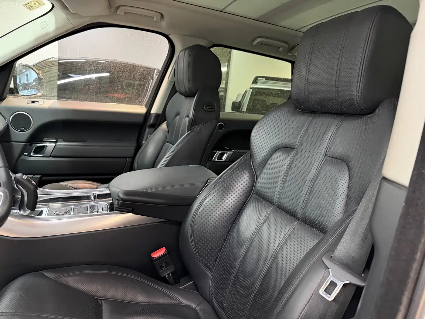 Land Rover Range Rover Sport 2015 3.0 SC V6 HSE фото 8