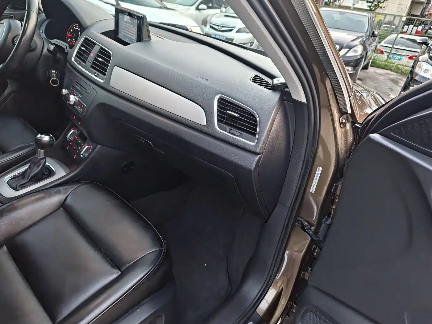 Audi Q3 2015 35 TFSI Progressive фото 50