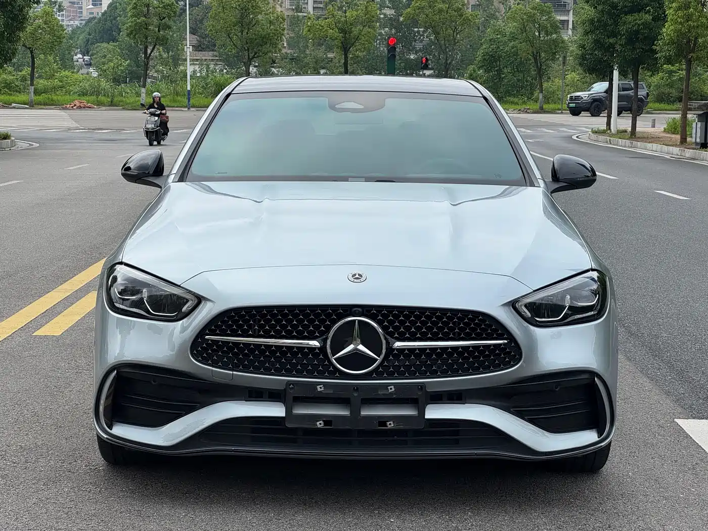Mercedes-Benz C-Class 2023 Facelift C 260 L Night Sport Edition фото 2