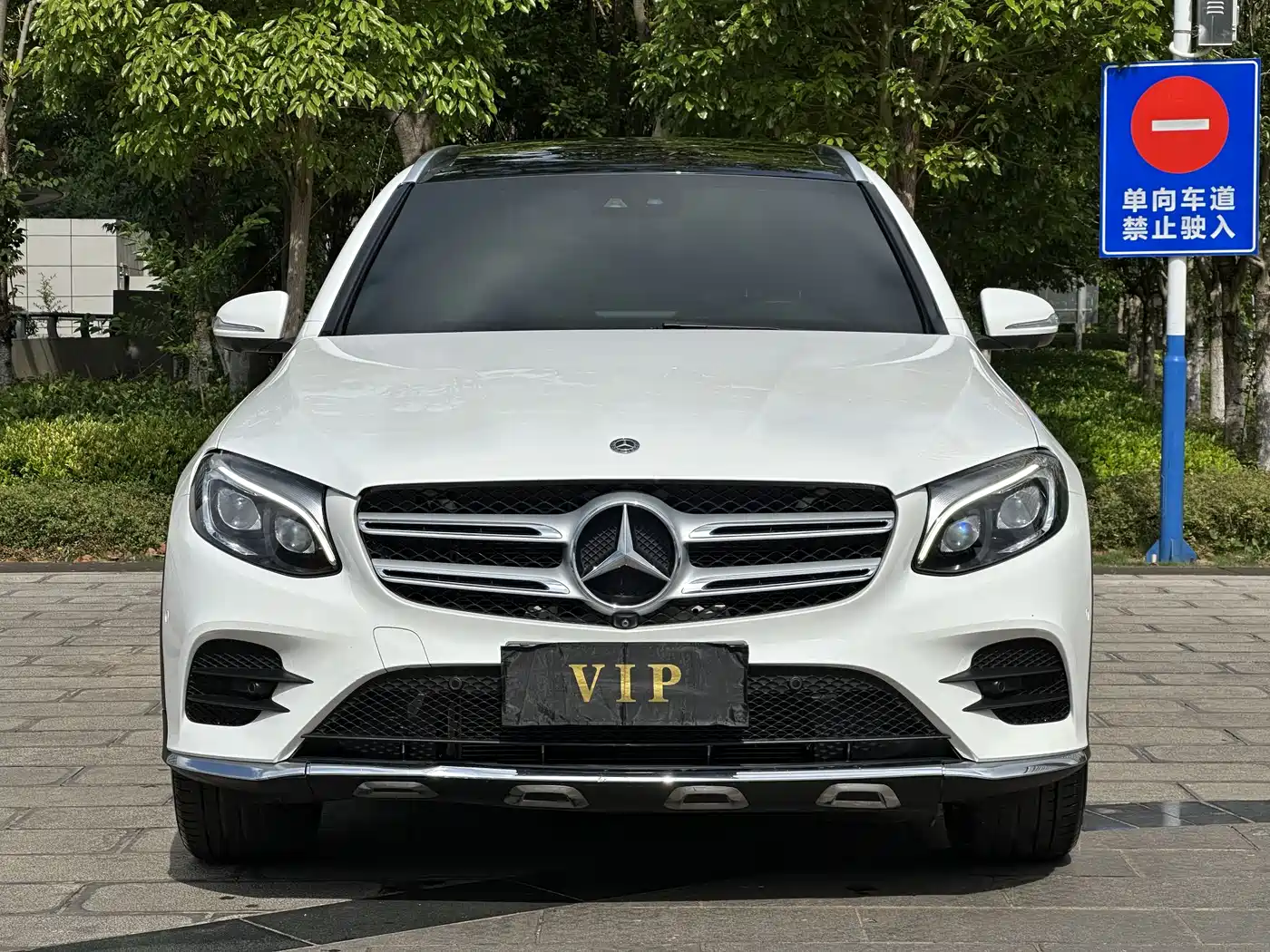 Mercedes-Benz GLC 2019 Facelift GLC 300 L 4MATIC Dynamic фото 3