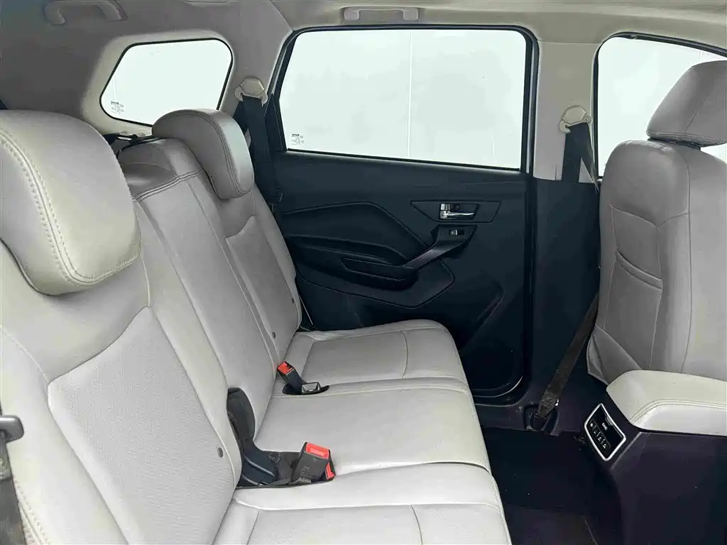 BAIC Huansu S3 2018 2017 1.5L Manual Luxury