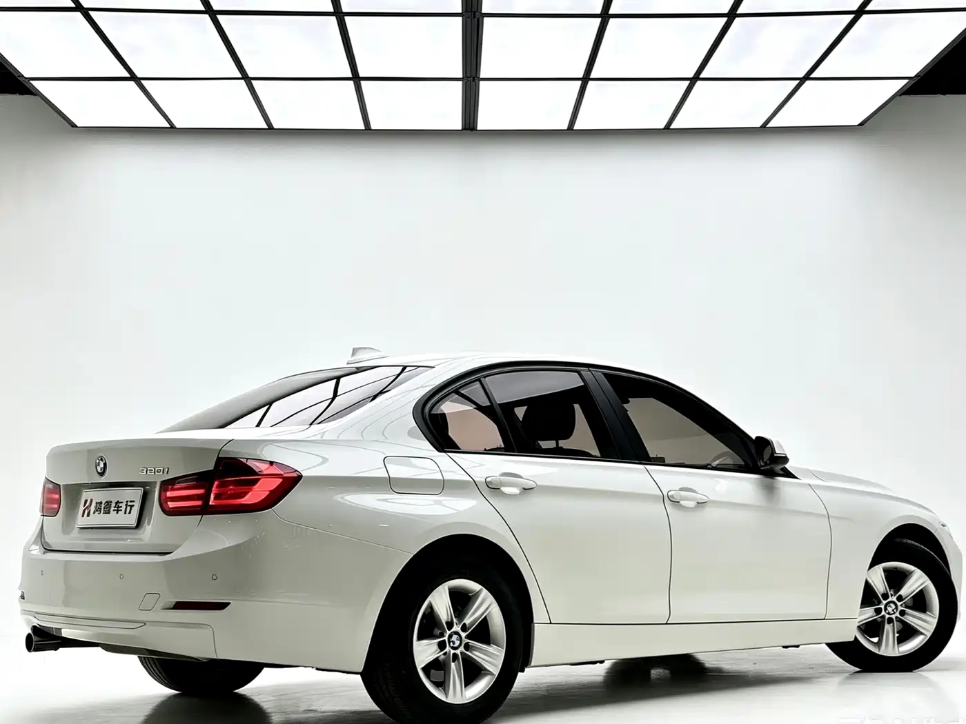 BMW 3 Series 2014 320i Fashion фото 4