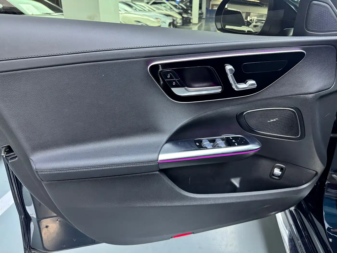 Mercedes-Benz C-Class 2023 C 260 L Sport фото 4
