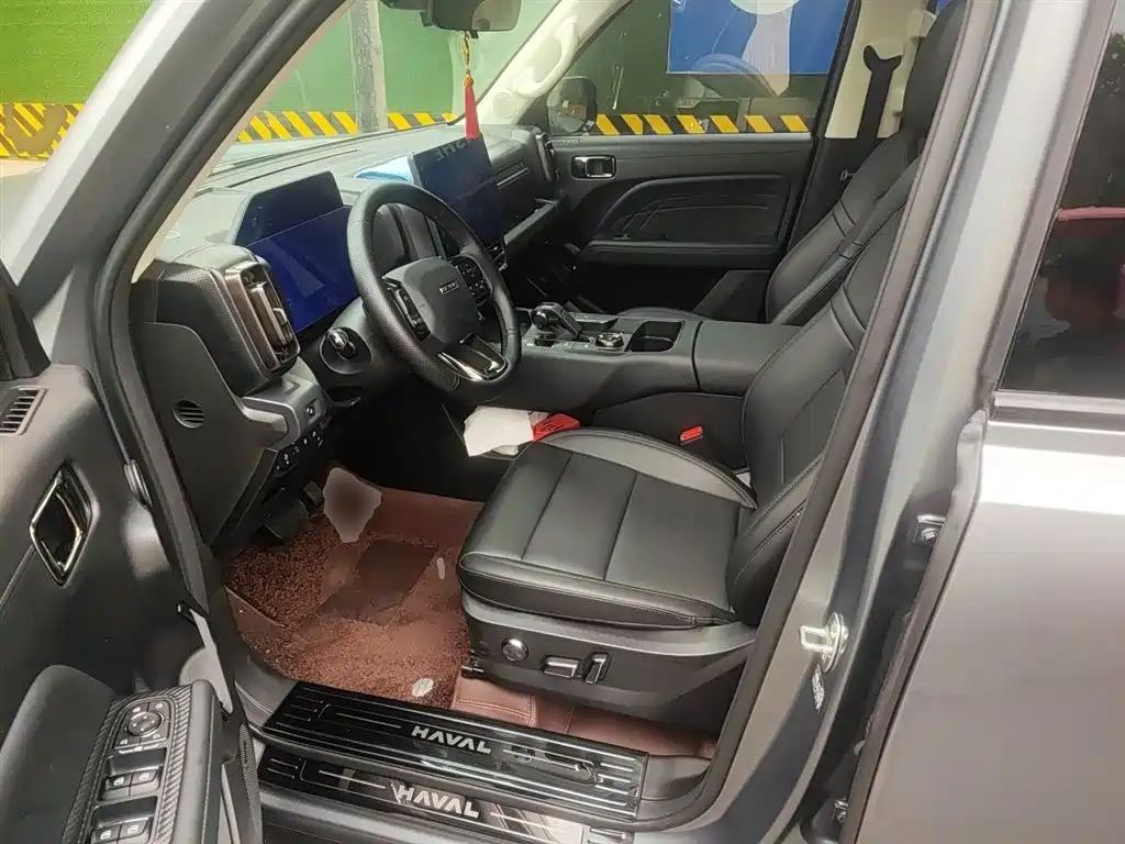 Haval Meng Long NEV 2024 Hi4 102 Pro фото 11