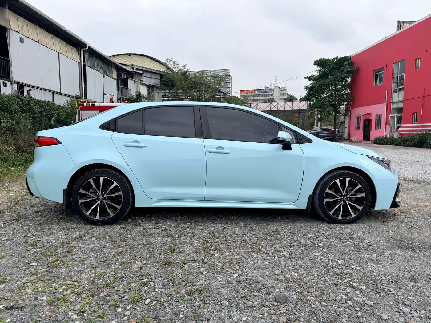 Toyota Levin 2021 185T CVT Sport Edition фото 4