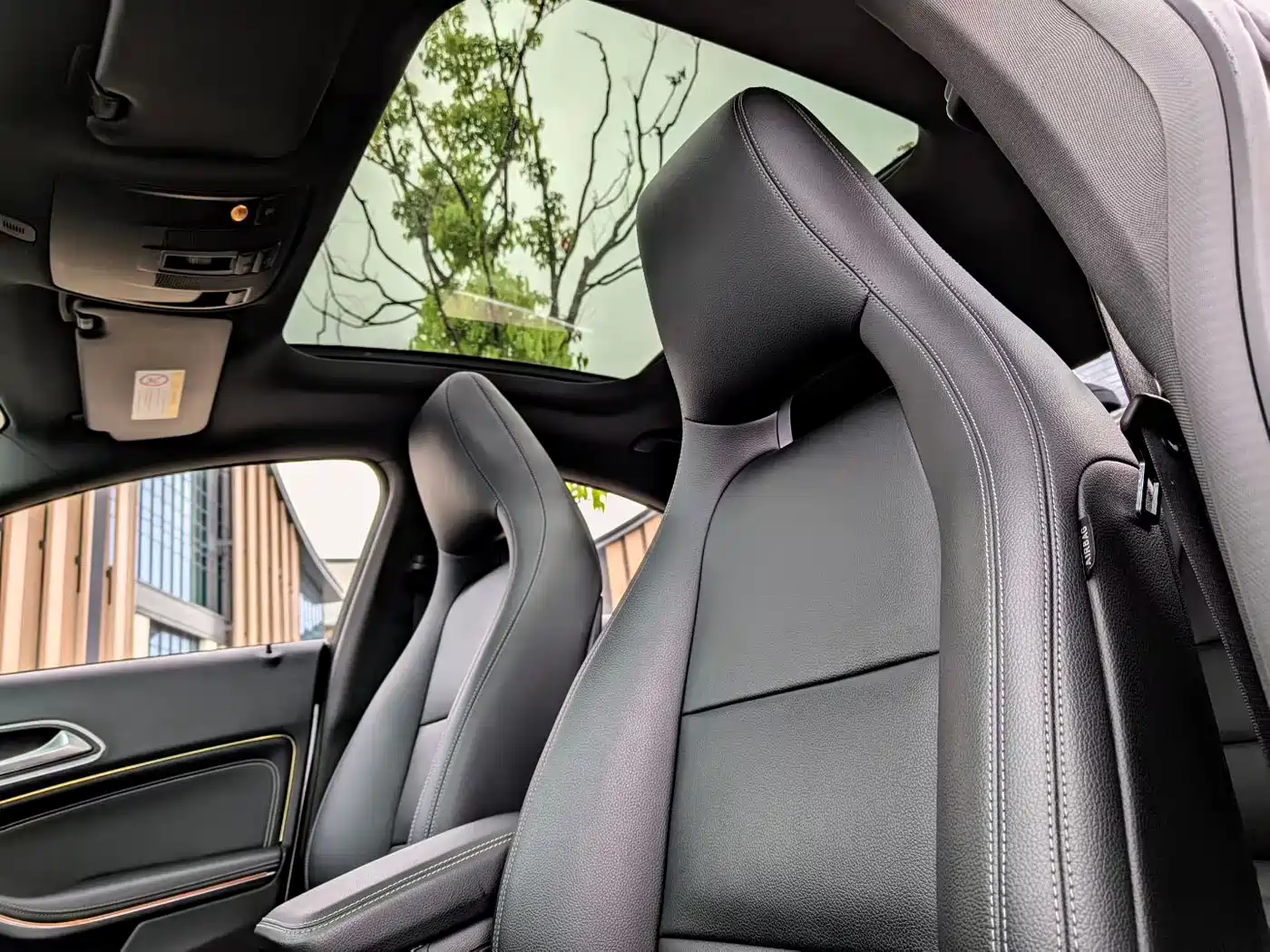 Mercedes-Benz CLA (Import) 2015 CLA 200 фото 6