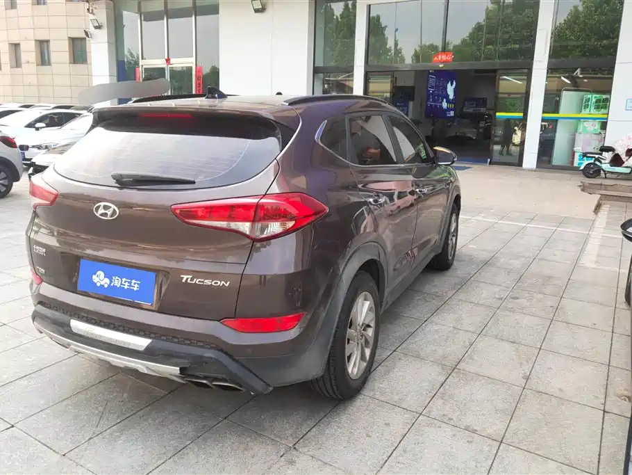 Hyundai Tucson 2015 1.6T Dual Clutch 2WD Comfort фото 3