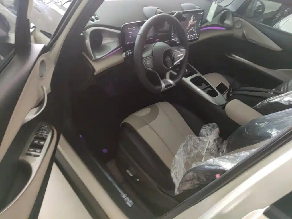 BYD Dolphin 2026 2025 Smart Drive Edition 420km Freedom Version