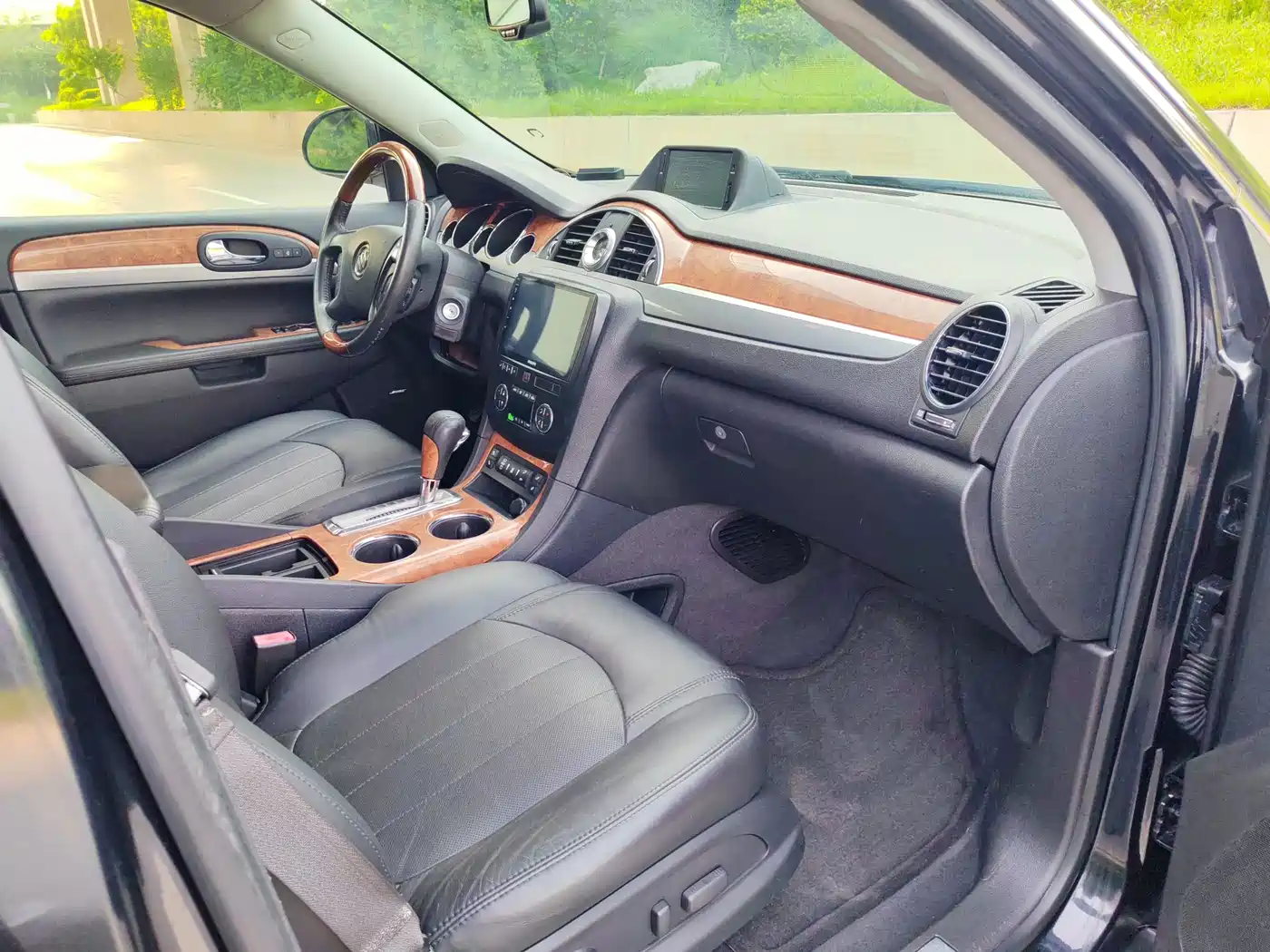 Buick Enclave 2014 2013 3.6L 2WD Elegance Edition