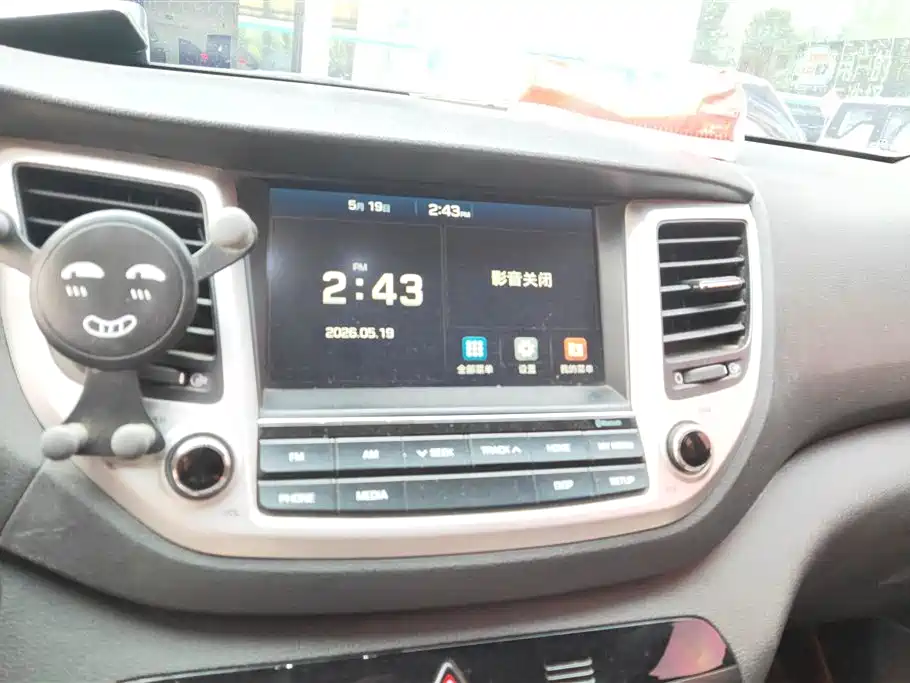 Hyundai Tucson 2015 1.6T Dual Clutch 2WD Comfort фото 13