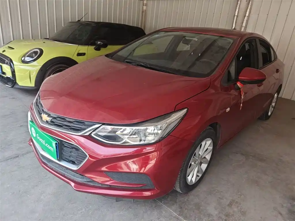 Chevrolet Cruze 2017 1.4T DCT Pioneer Sunroof фото 2