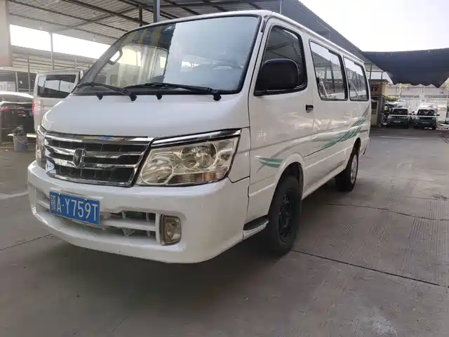  Jinbei Jinbei Haise 2016 2.0L Luxury V19