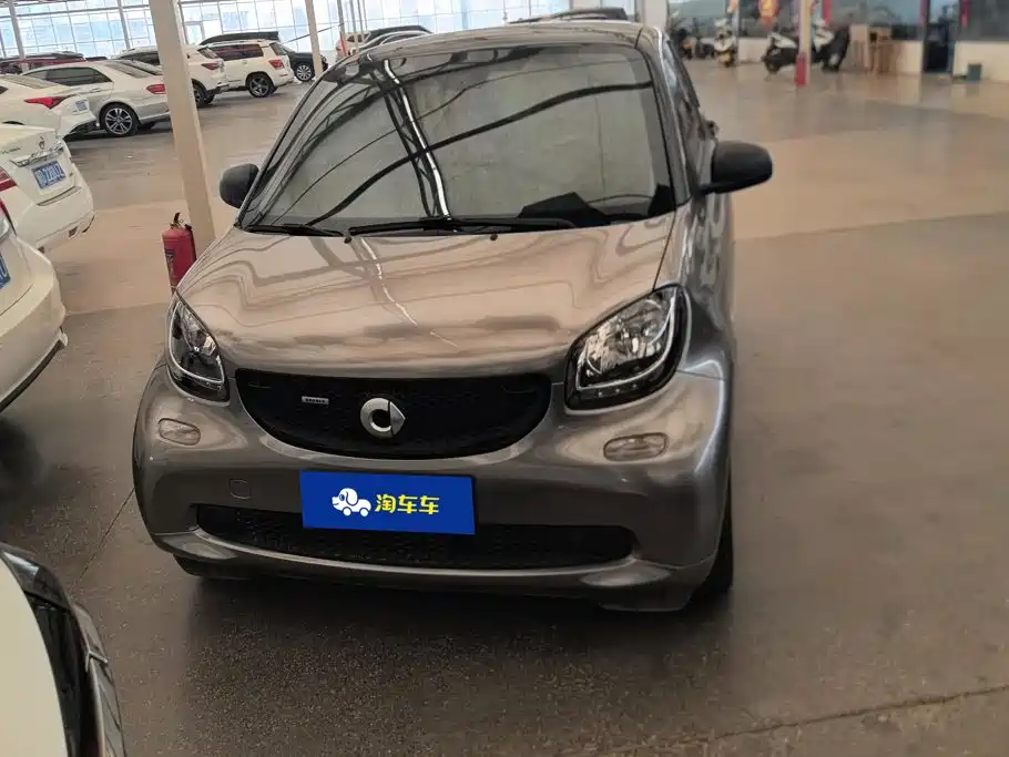 smart fortwo 2019 2018 0.9T 66kW Hardtop Pioneer Edition China V