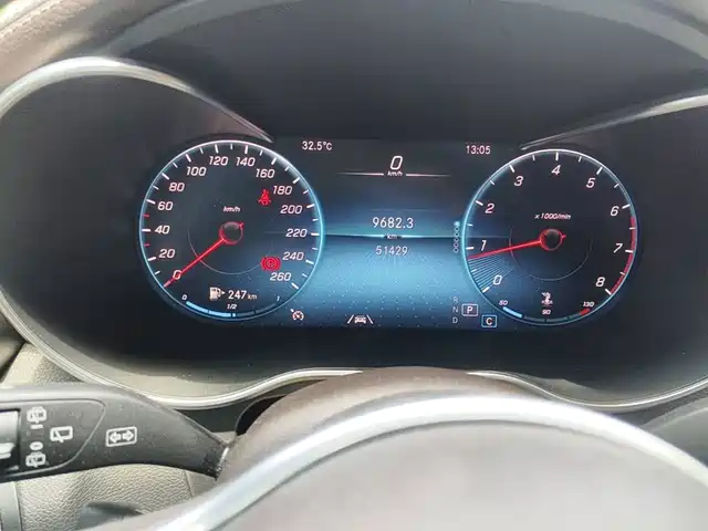 Mercedes-Benz GLC 2020 Facelift GLC 300 L 4MATIC Dynamic — фото 4