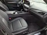 Photo 14 - Cadillac CT5