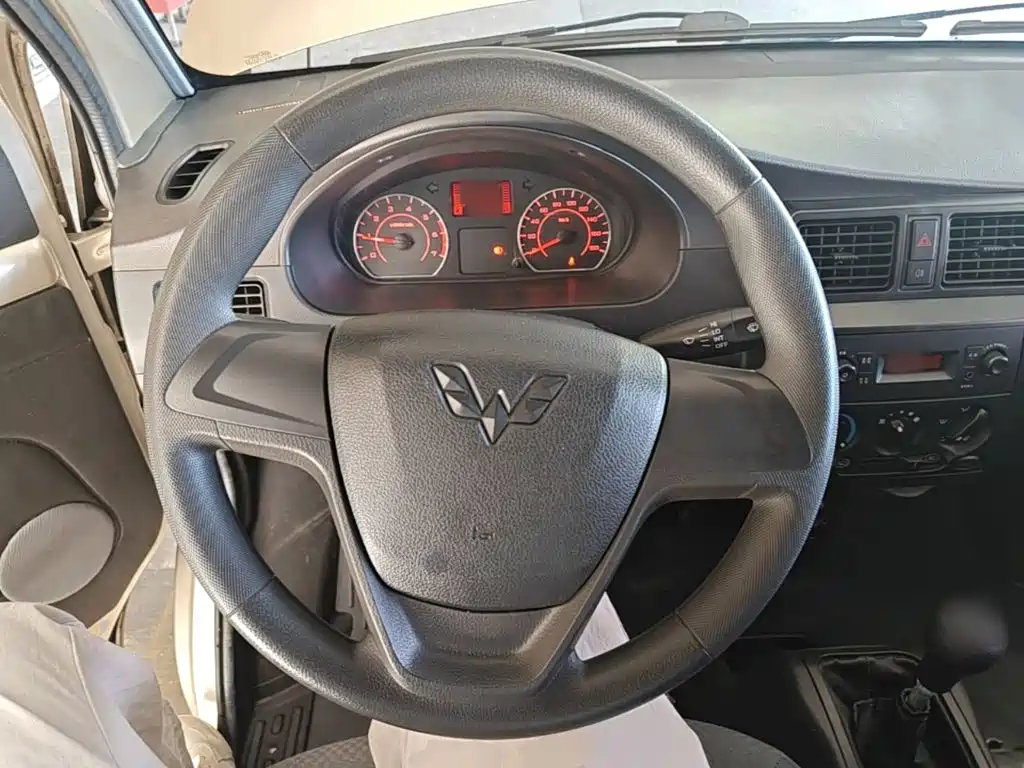 Wuling Motors Wuling Rongguang 2021 2021 1.5L Extended Basic L3C