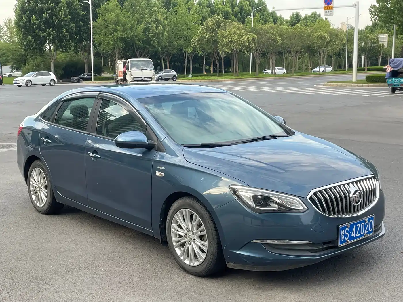 Buick Excelle 2017 15N Automatic Elite фото 2