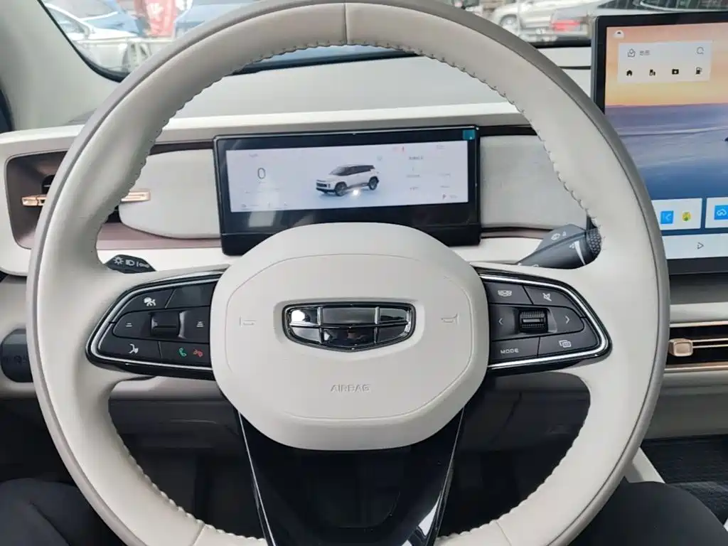 Geely ICON 2025 2026 Chocolate 1.5TD Pure Edition