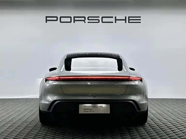 Porsche Taycan 2021 2019 Taycan 4S