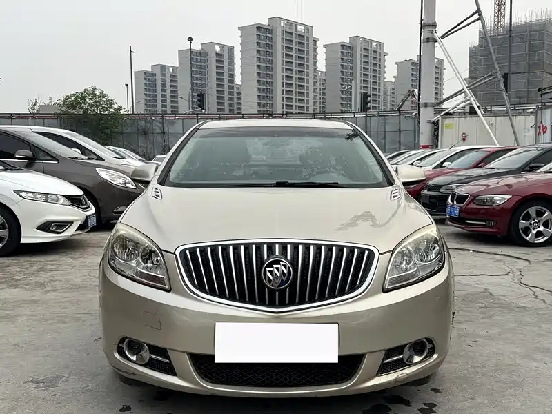 Buick Excelle 2013 Model GT 1.6L Manual Progressive фото 2