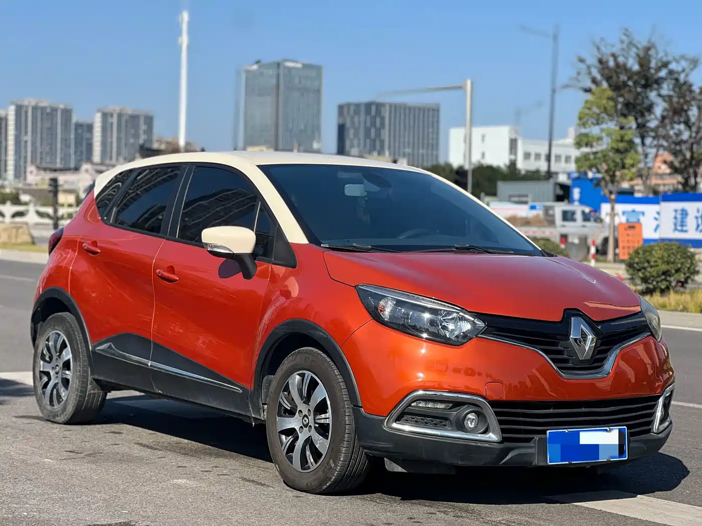 Renault Captur 2017 2015 1.2T Automatic Comfort Edition