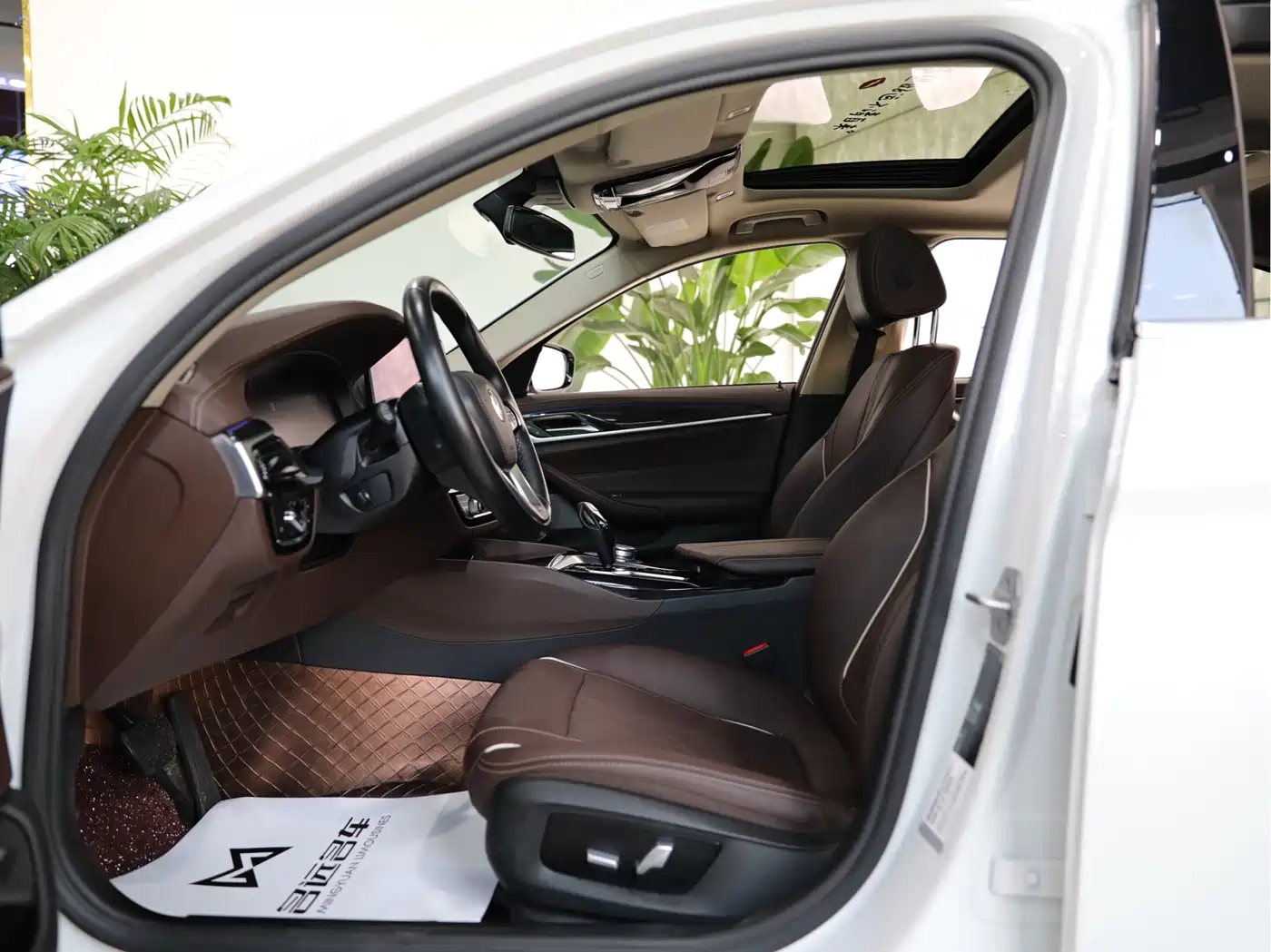 BMW 5 Series 2022 525Li Luxury Package фото 6